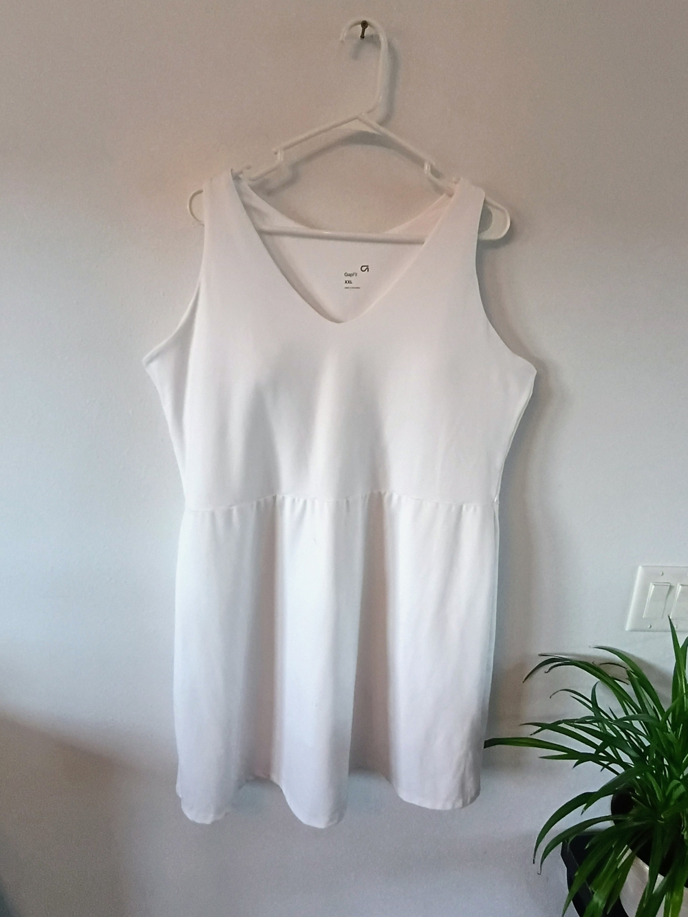 GapFit White Athletic Dress XXL Tennis Pickleball Built In Shorts New Unworn Plu